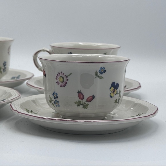 Villeroy and Boch Petite Fleur Tea Cup and Saucer Luxembourg Set of 4 - Picture 4 of 12